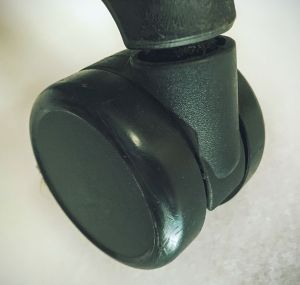 Ролик для офисного кресла Ролик для офисного кресла